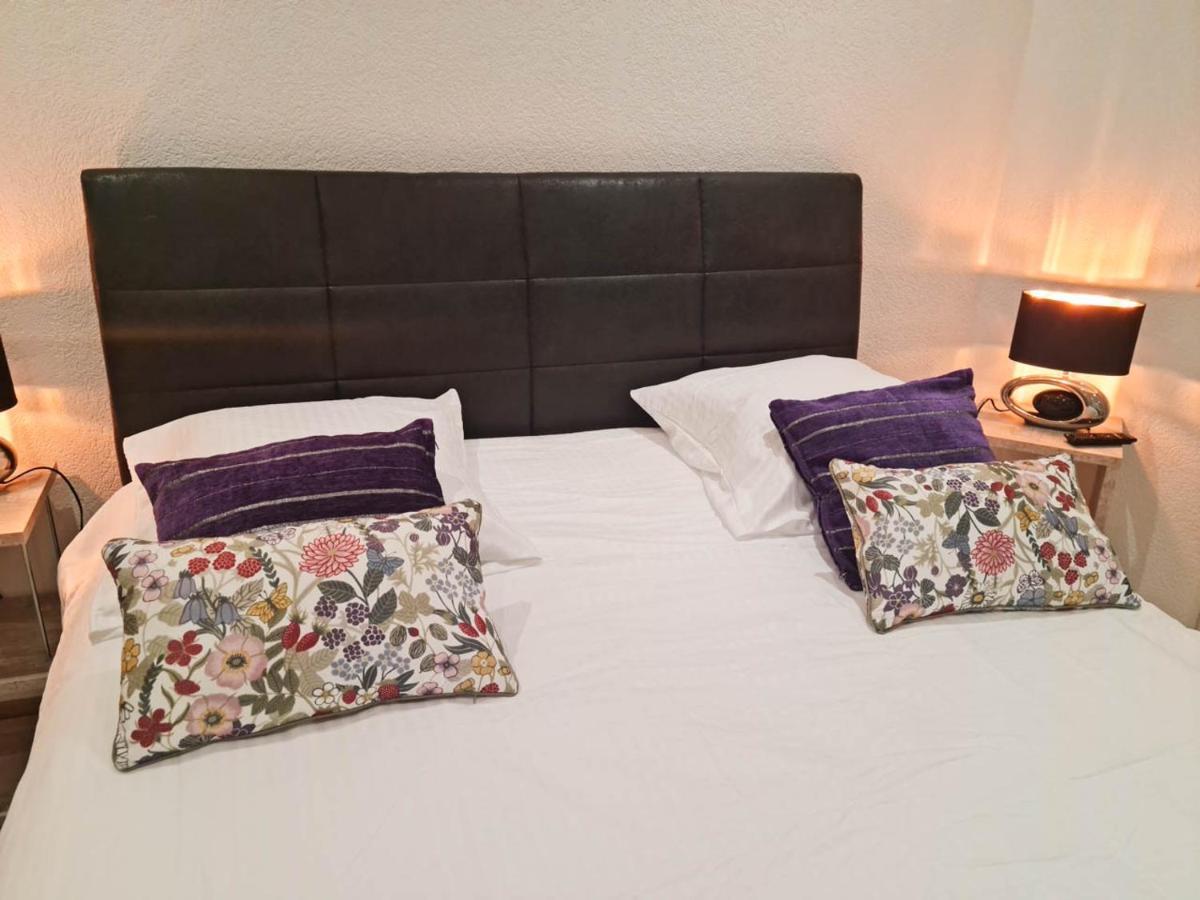 La Factory Aparthotel ปอร์รองทรุย ภายนอก รูปภาพ